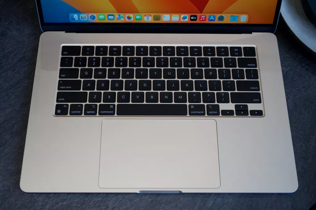 MacBook Air на M2 (2023)