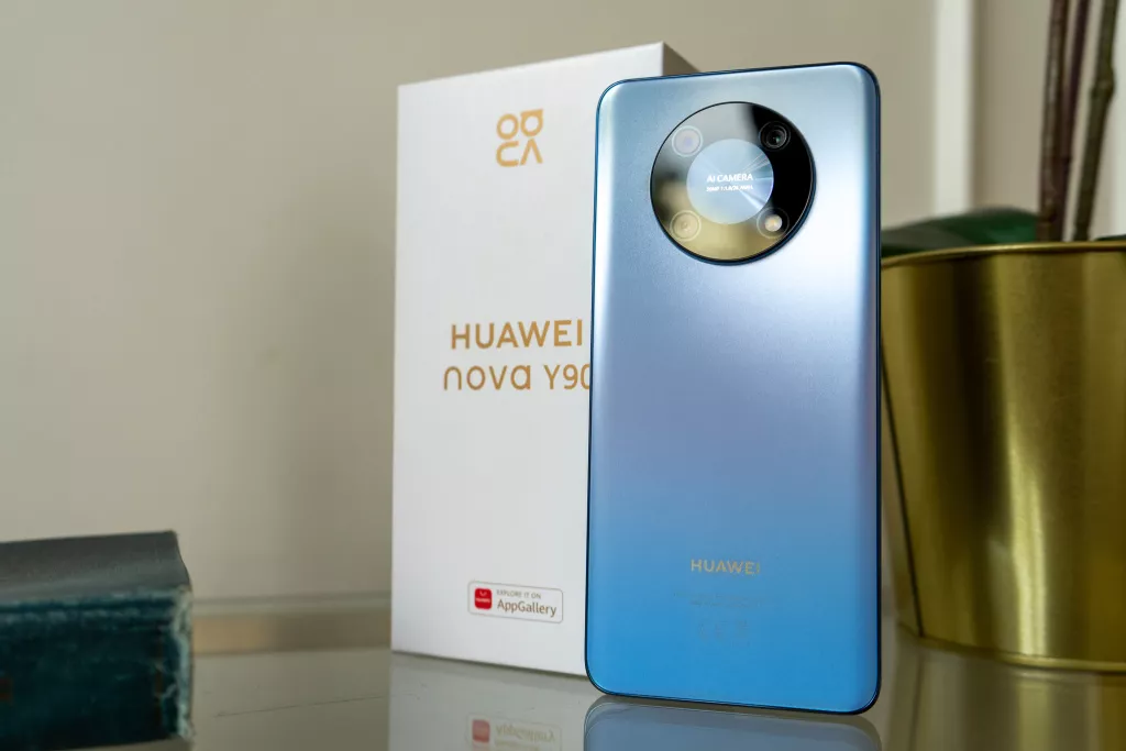 Huawei nova Y90