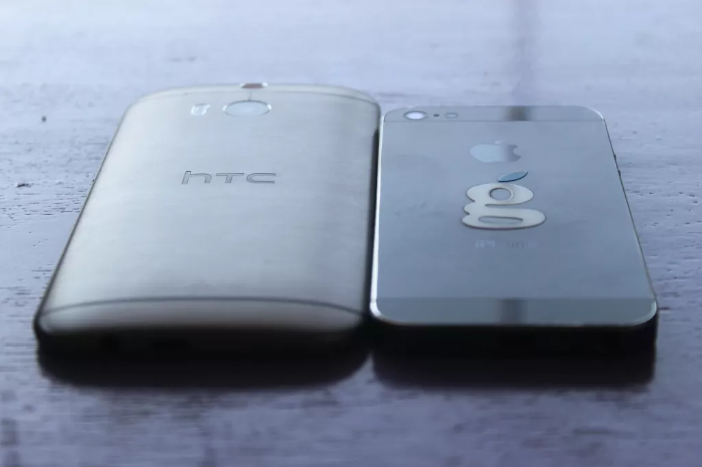 HTC One (M8)