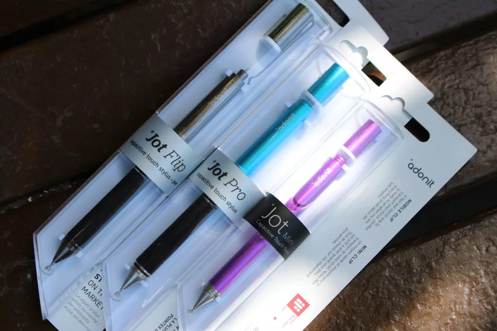 Обзор и сравнение стилусов Adonit и Wacom