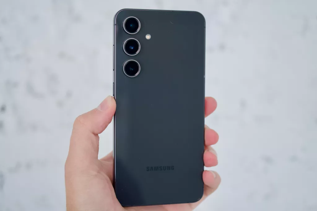 Galaxy S24 FE Galaxy S24 FE