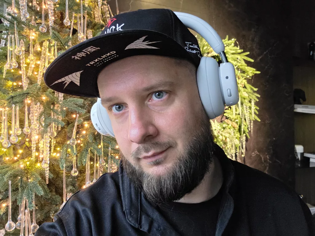 CMF Headphone PRO CMF Buds Pro 2