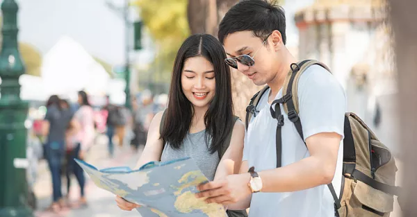 Интернет, навигация, платежи, жильё: что опечалило китайцев в России