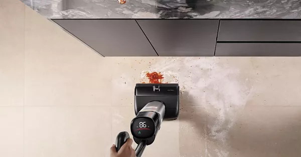 Trouver привез в РФ два пылесоса: моют полы, сушатся сами и работают с ИИ