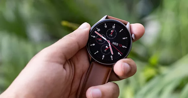 Четыре лучшие модели смарт-часов в 2021 году