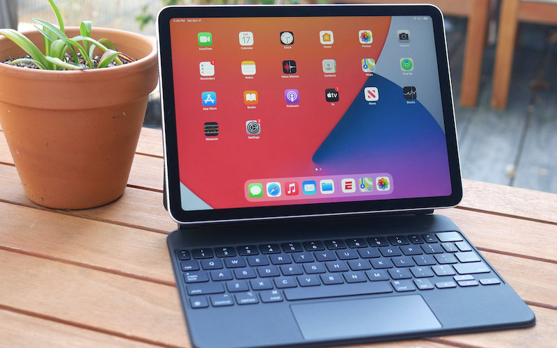 Зачем нам нужен дешёвый MacBook, когда есть iPad с клавиатурой |