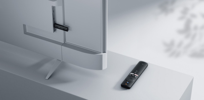 Xiaomi TV Stick 4K — мини-приставка, которая сделает любой телевизор умным