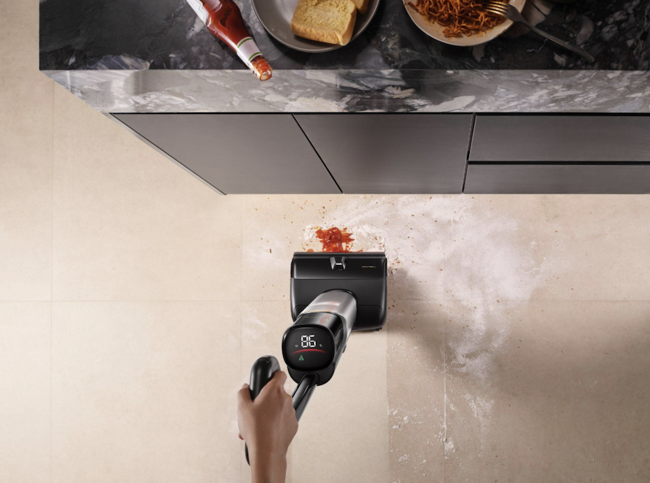 Trouver привез в РФ два пылесоса: моют полы, сушатся сами и работают с ИИ