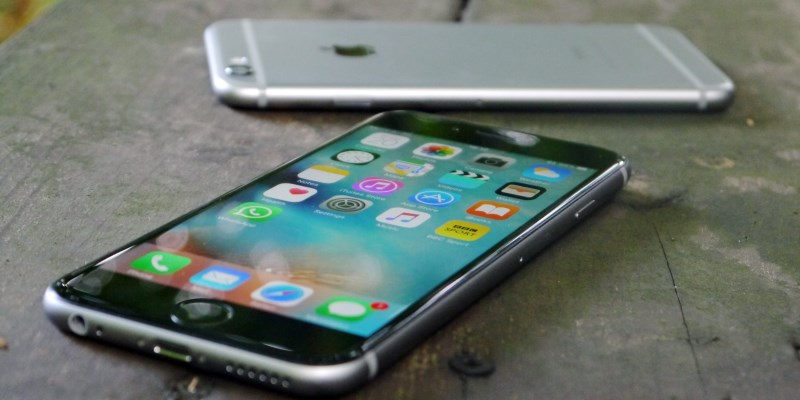 Москвич потребовал от Apple заменить старый смартфон на новенький iPhone X
