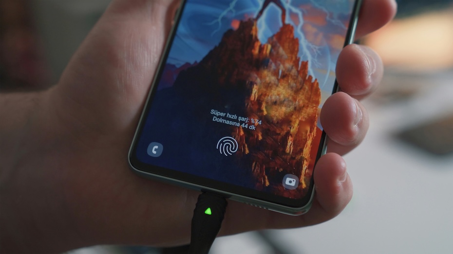 В сеть утекла One UI 8.5 для смартфонов Galaxy  Samsung всё-таки скопировала iOS 26!