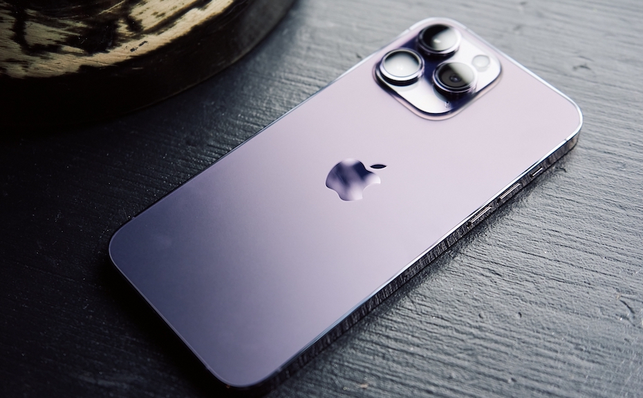 Пользователи жалуются на странный дефект корпуса iPhone 14 Pro. Выглядит как дешевка