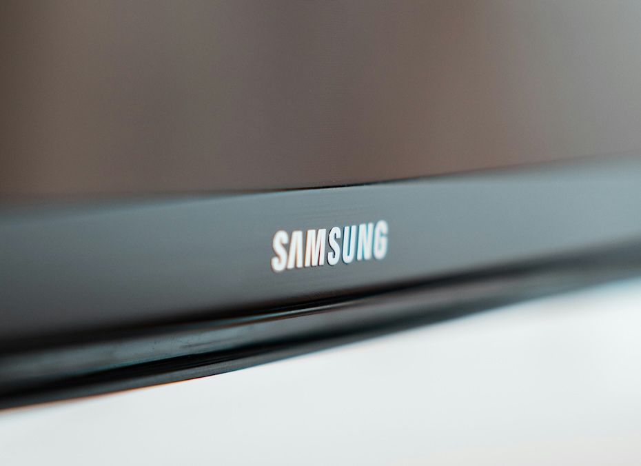 Телевизоры Samsung и LG резко подешевели. Рыночек порешал!