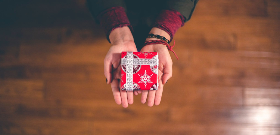 Можно легко вернуть деньги за подарочный сертификат. Актуально для новогодних праздников!