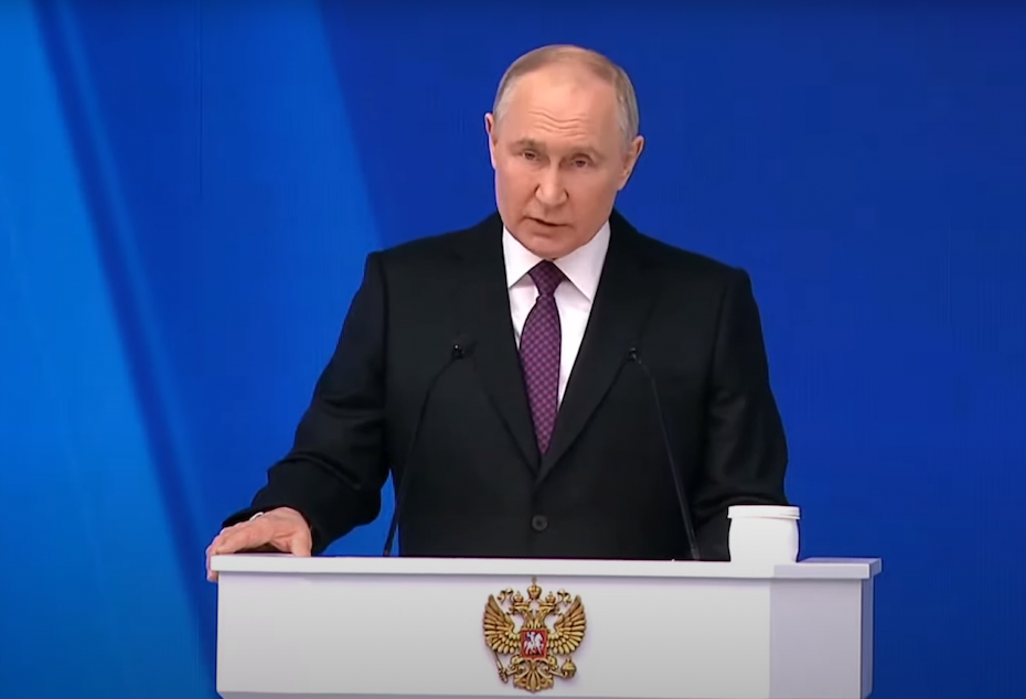 Какое обращение нюты к федеральному собранию. Послание президента россии федеральному собранию. Послание федеральному собранию 23. Цитаты путина из послания федеральному собранию. Послание путина федеральному собранию.