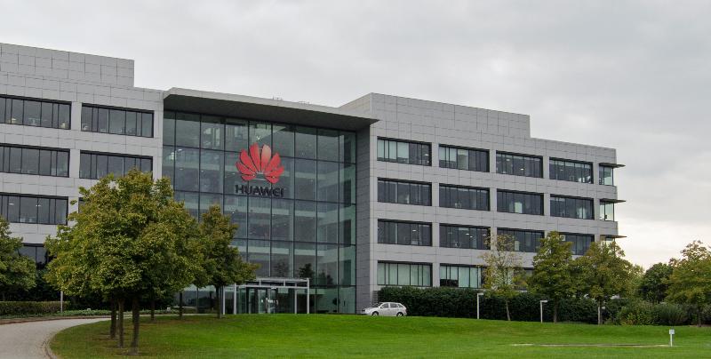 Британское Минобороны обеспокоено участием Huawei в развертывании 5G