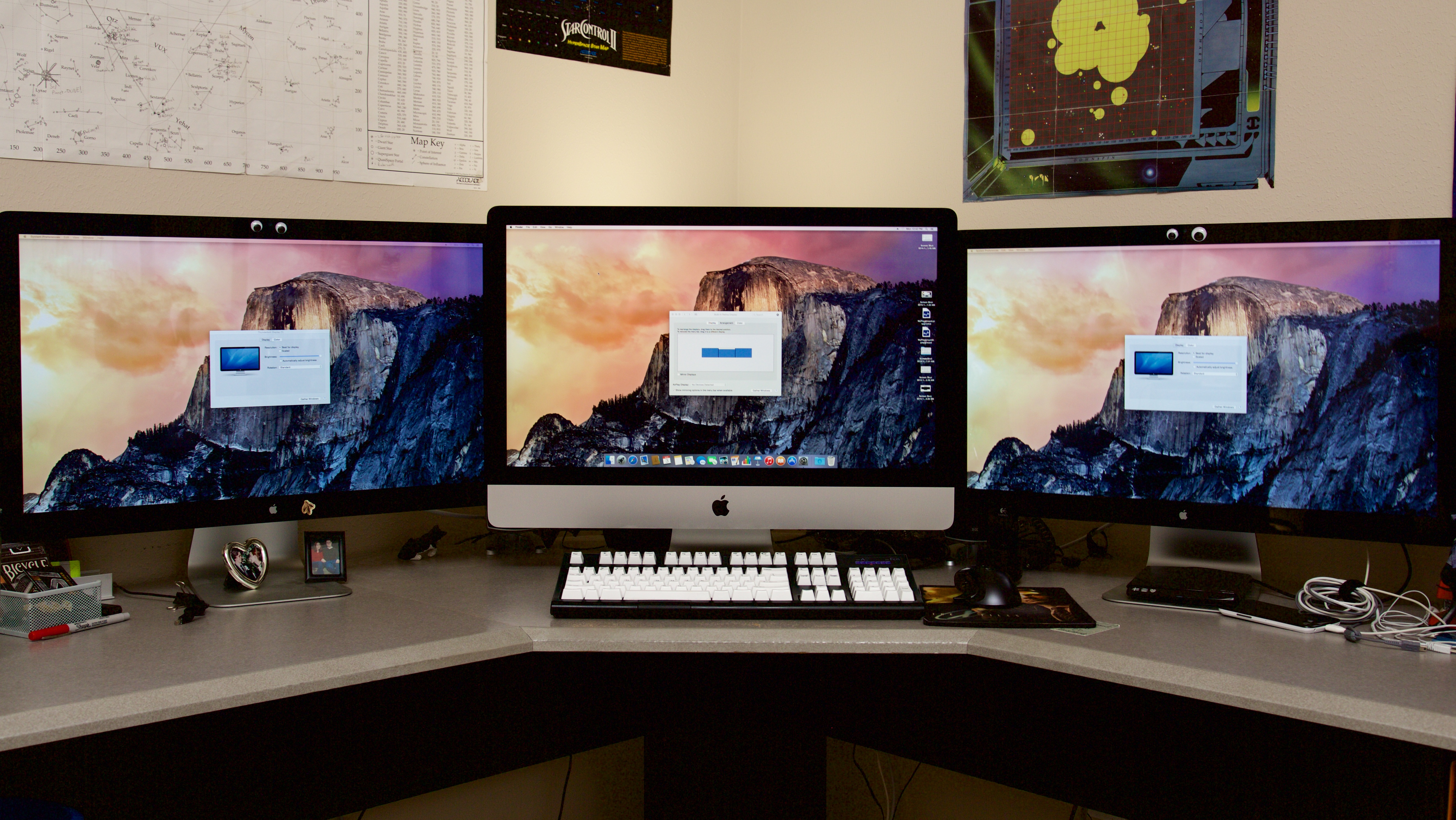 Проблема 2 экрана. IMAC 24 + доп монитор. IMAC 27 Monitor. 2 Монитора эпл. Монитор Apple Studio display 27.