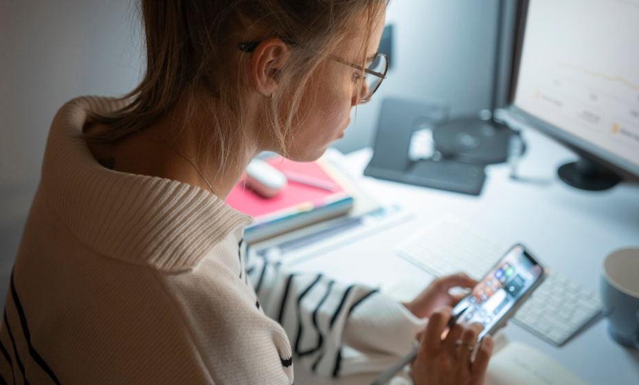 Исследование Авито: почти каждый второй респондент доверяет рекламе в интернете