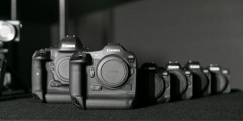 Canon представила камеру EOS R3 и профессиональные принтеры