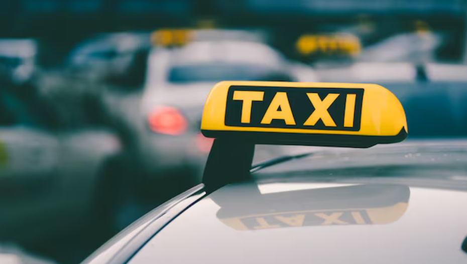 Таксист на собственном опыте выяснил, где заработки выше  в Яндекс Такси или Maxim