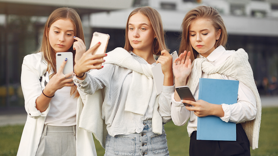 Власти РФ готовят новые запреты и ограничения в соцсетях