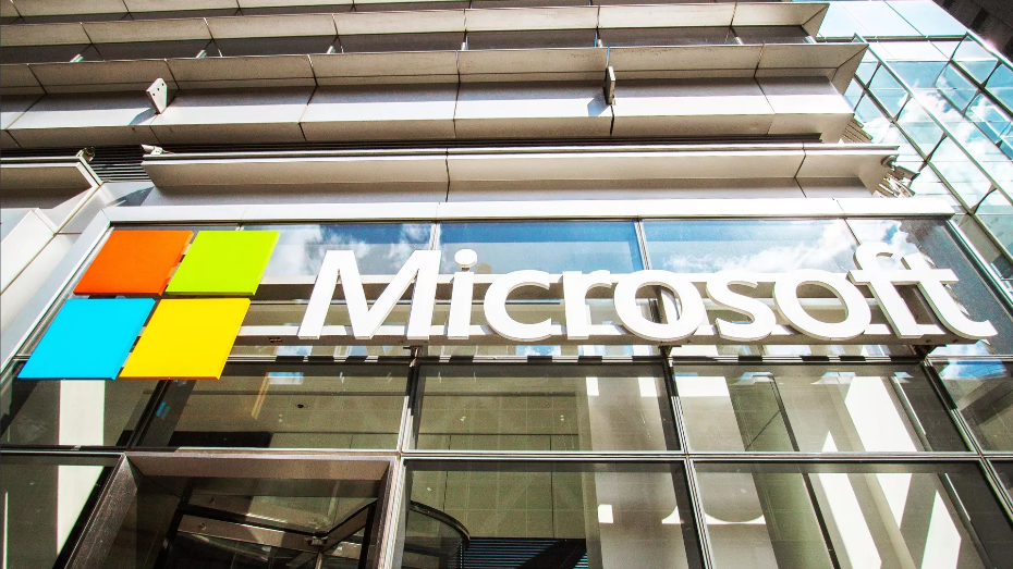 Microsoft сократит бизнес в России, пока почти ничего не останется