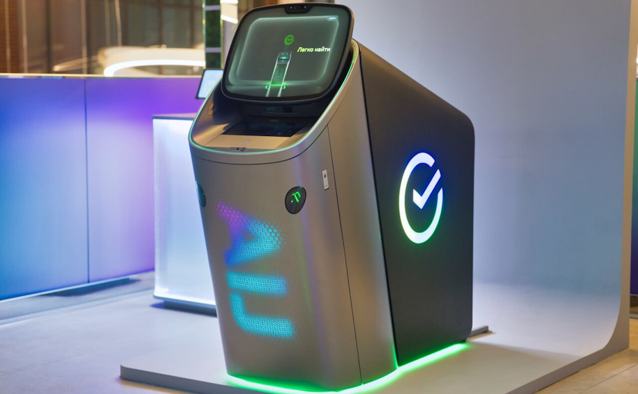 У Сбербанка появились банкоматы со встроенной нейросетью. Что они теперь умеют