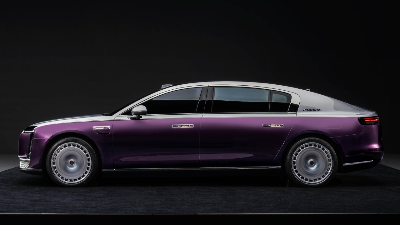 Представлен самый дорогой китайский электромобиль