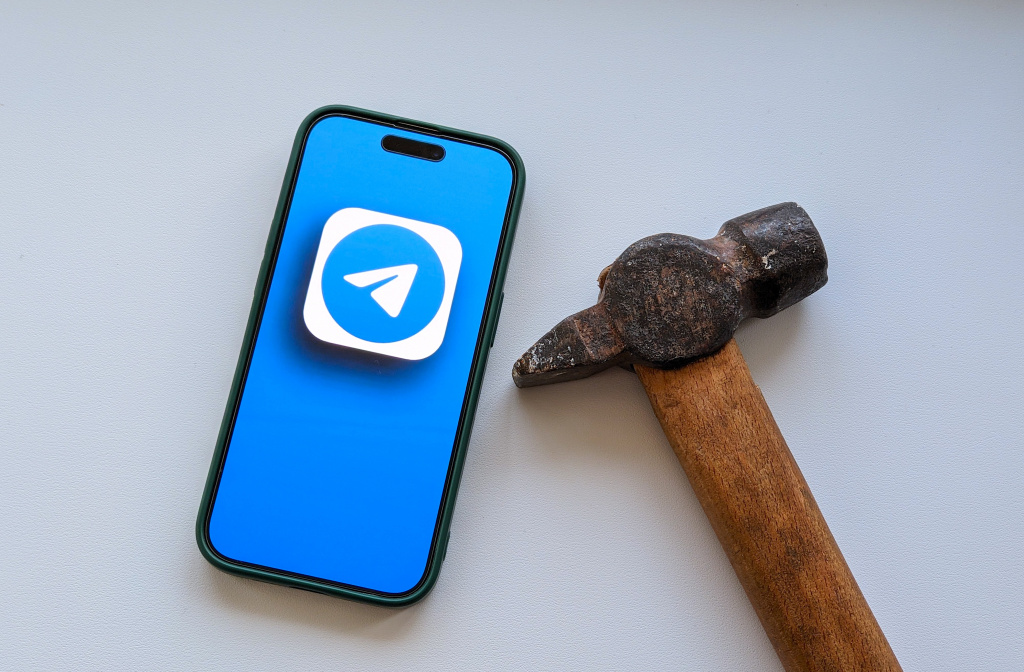 Жителей крупнейшего в России застройщика лишили доступа к Telegram