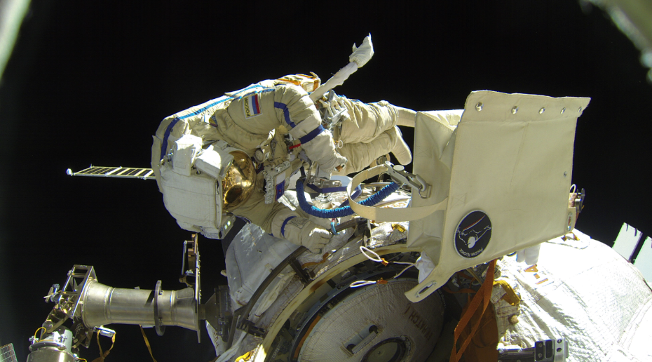 На МКС завершились операции после выхода в открытый космос