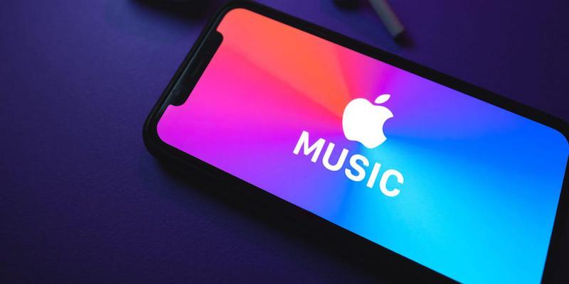 Как посмотреть свои любимые песни в Apple Music? Кликните по этой ссылке