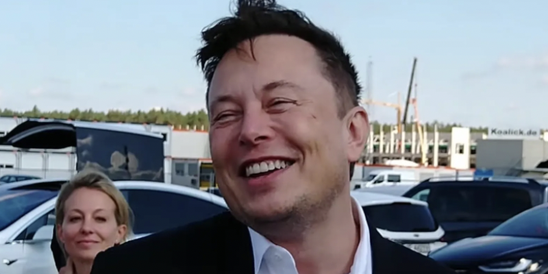 Tesla выходит из «штопора» — автопилот впервые показал себя молодцом. Илон Маск счастлив