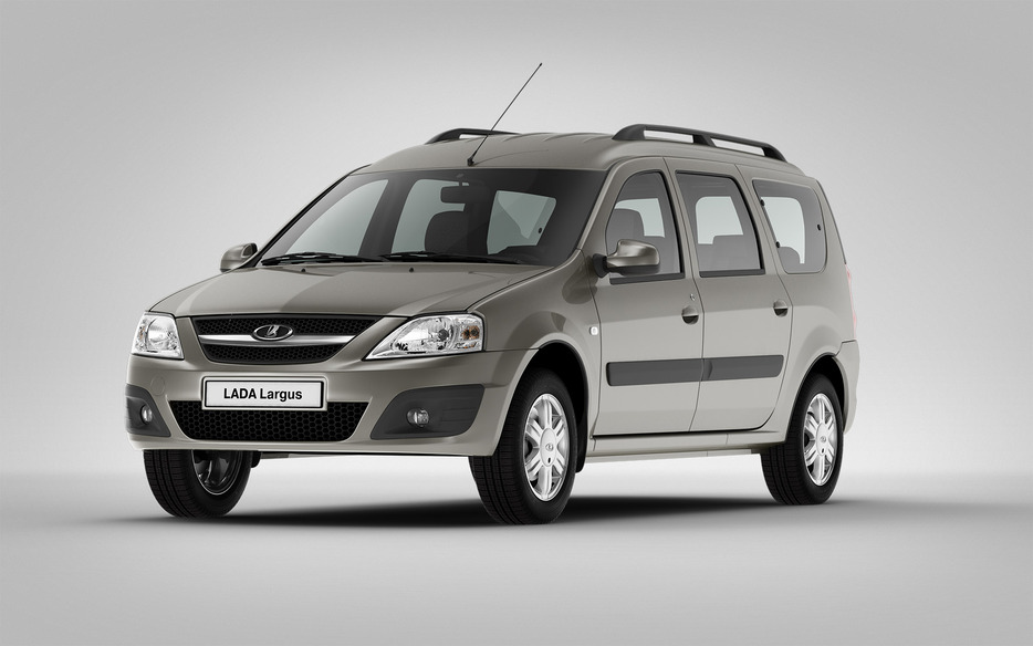 Продажи Lada Largus в России приостановлены