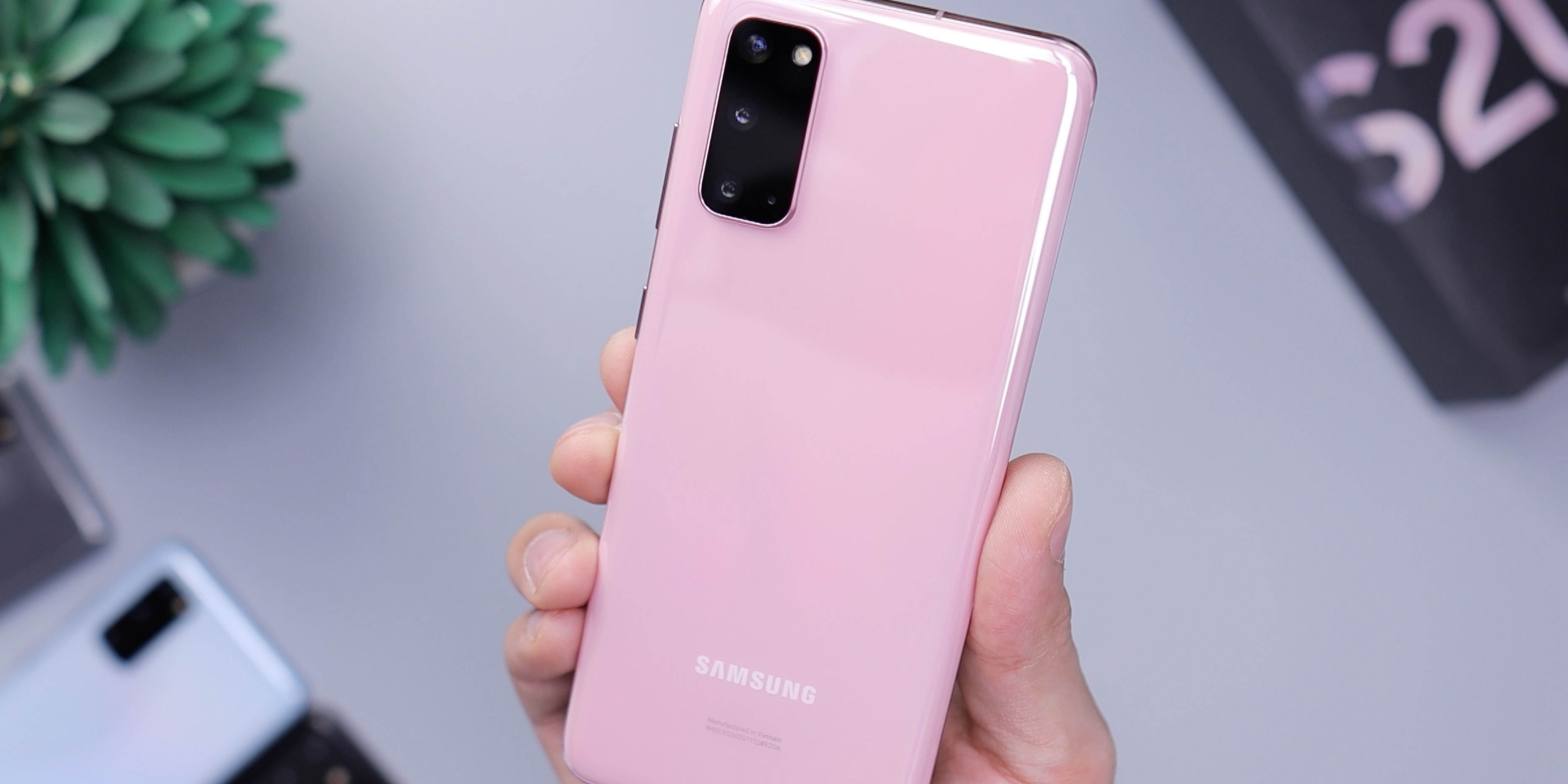 Samsung galaxy s9 fe купить. Samsung Galaxy s9 розовый. Samsung Galaxy s20 Pink. Samsung Galaxy s20 Fe розовый. Samsung Galaxy s21 Pink.