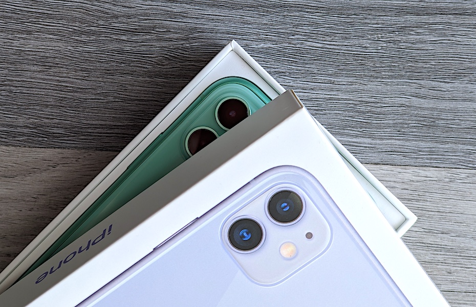 Apple гениальна: iPhone порвал конкурентов и завоевал весь мир благодаря своей... коробке. Хочется открыть и невозможно выбросить!