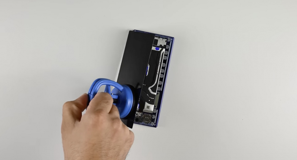 iFixit