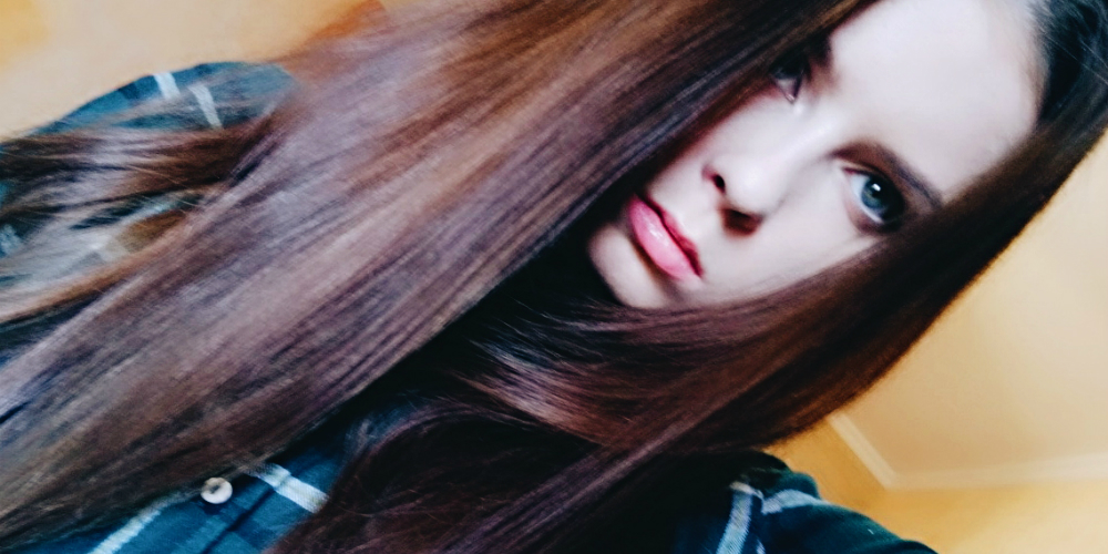 Фронтальная камера, искусственное освещение Фронтальная камера, искусственное освещение