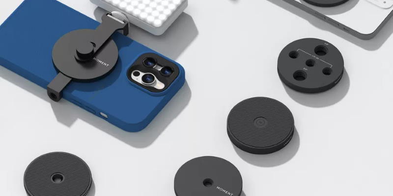 Для iPhone 12 показали дуже незвичайні аксесуари Для iPhone 12 показали дуже незвичайні аксесуари