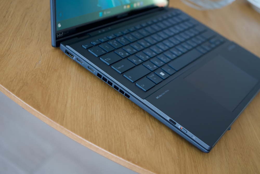 ASUS Zenbook Duo (2024) ASUS Zenbook Duo (2024)