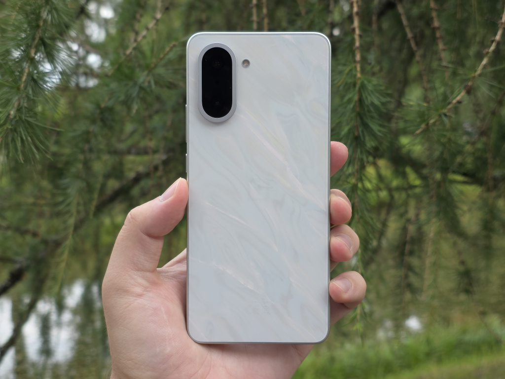 OnePlus Nord CE5 OnePlus Nord CE5