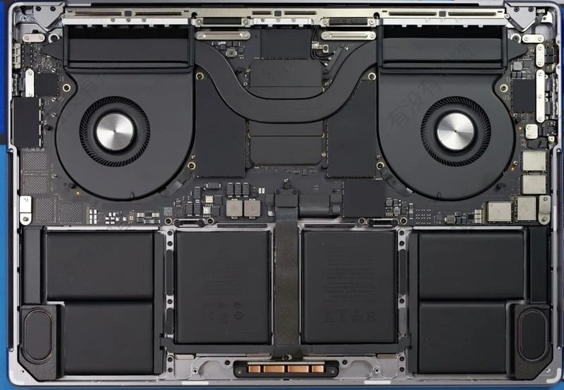 MacBook Pro 16 дюймов.jpg