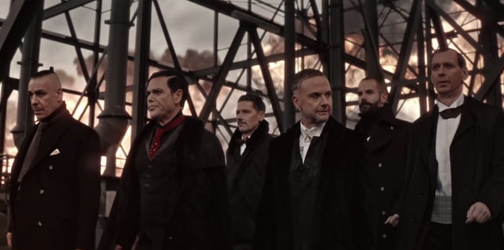 Новый клип Rammstein вызвал возмущение в Германии