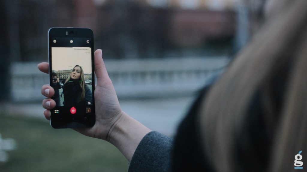 Обзор ASUS ZenFone Selfie Обзор ASUS ZenFone Selfie