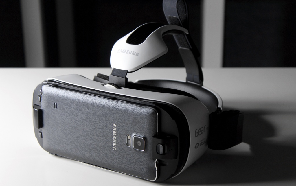 Samsung Gear VR — я был в виртуальной реальности, это великолепно
