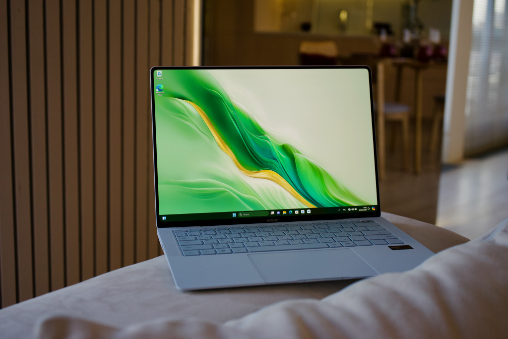 HONOR MagicBook Art 14 HONOR MagicBook Art 14