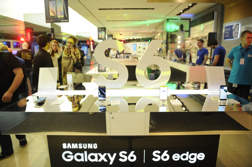 Старт продаж Galaxy S6