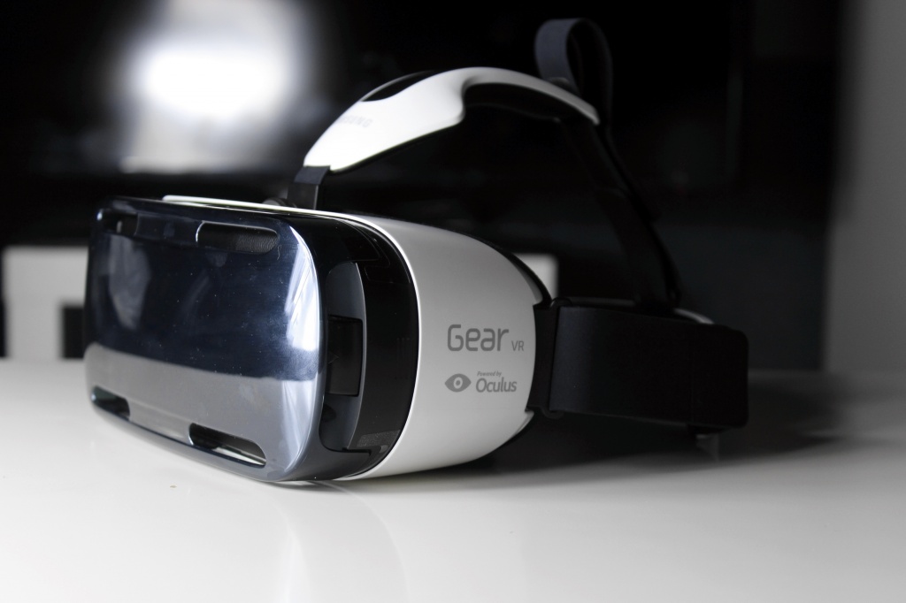 Samsung Gear VR — я был в виртуальной реальности, это великолепно