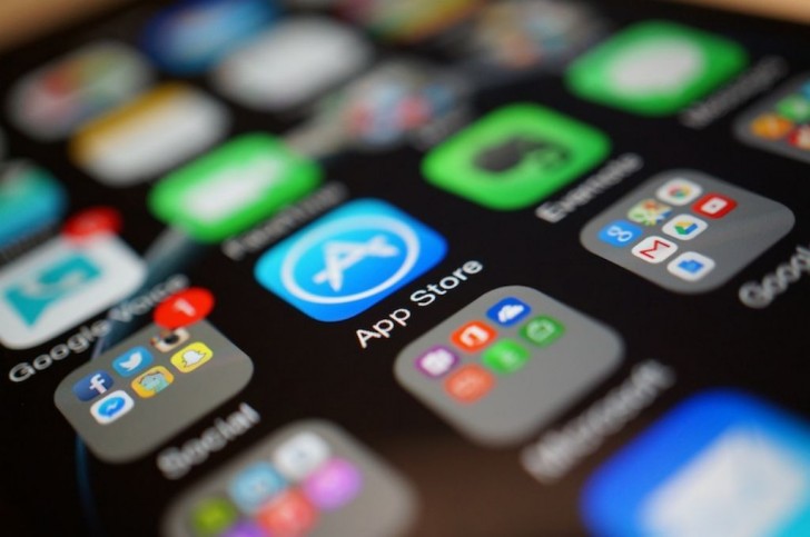 Apple App Store скоро заработает по новому