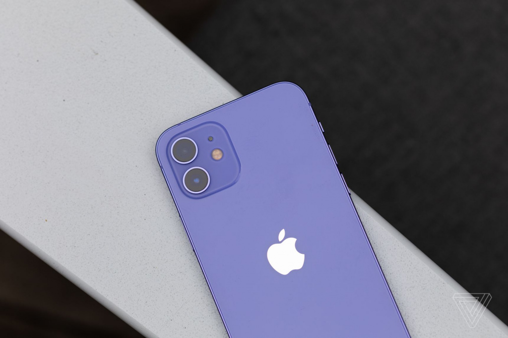 Iphone 12 Purple Фото