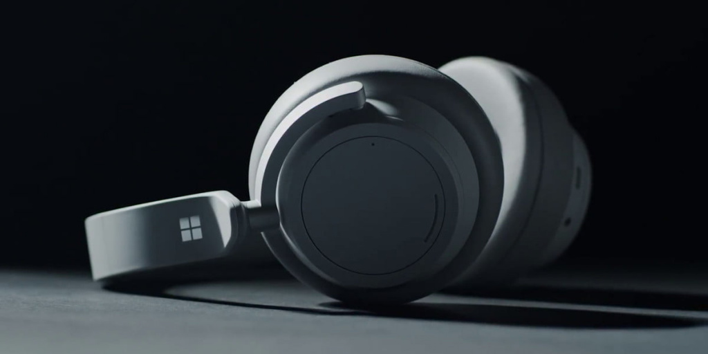 Продукт дня: Microsoft Surface Headphones