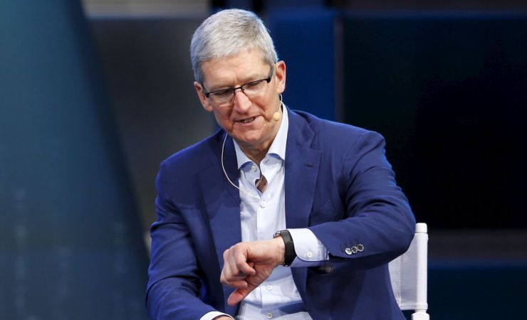 Тим Кук: Apple Watch станут неотъемлемой частью жизни человека